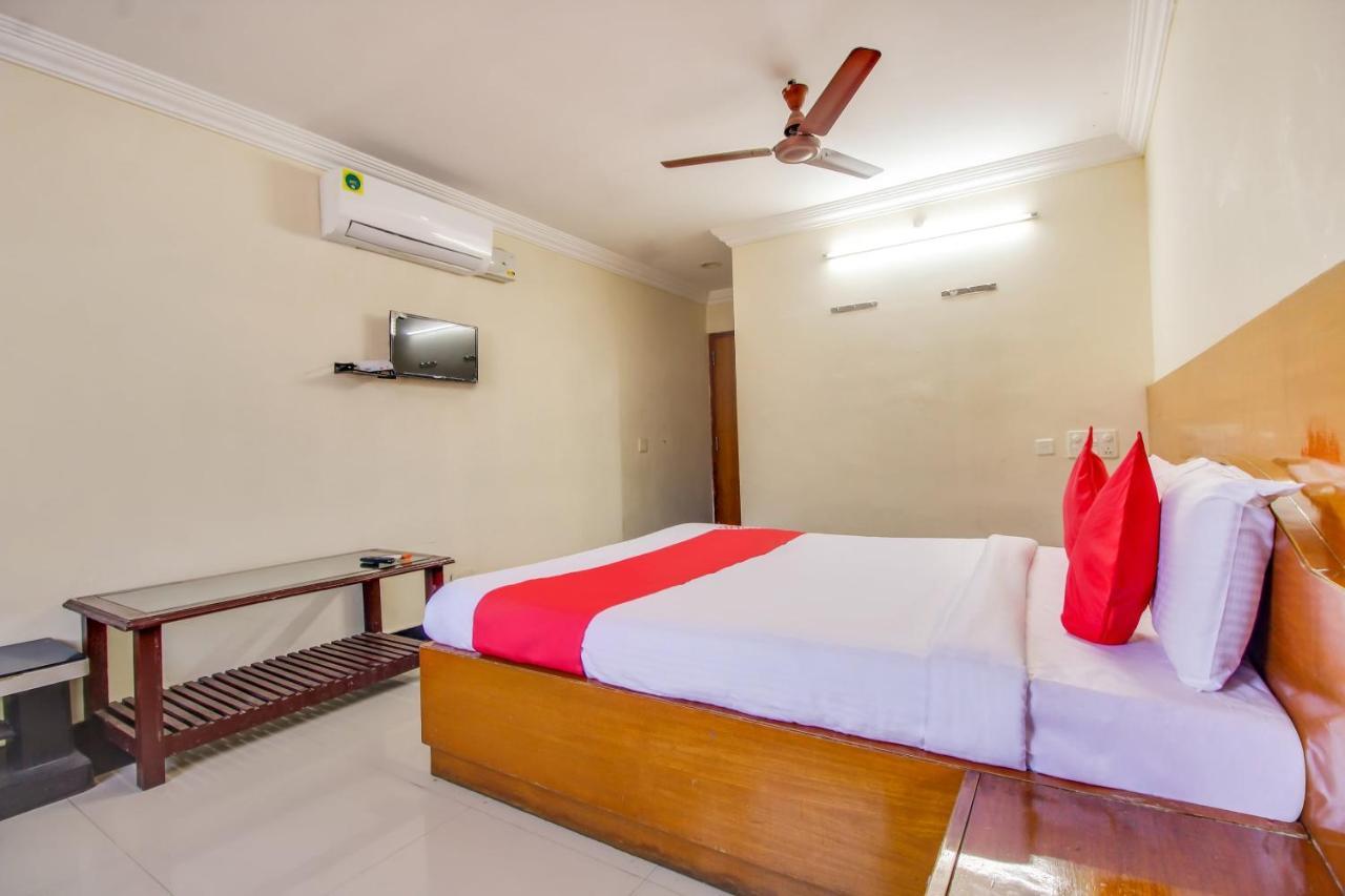 Hotel O Srinivasa Residency تيروباتي المظهر الخارجي الصورة